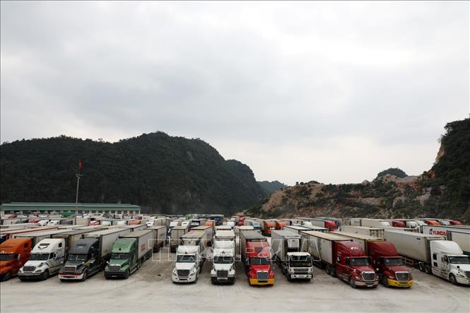 Le Vietnam suggère à la Chine de rétablir le dédouanement aux postes frontières